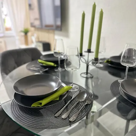 Lindo En El Centro De *